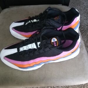 NIKE AIR MAX 95 ESSENTIAL MULTICOLOR